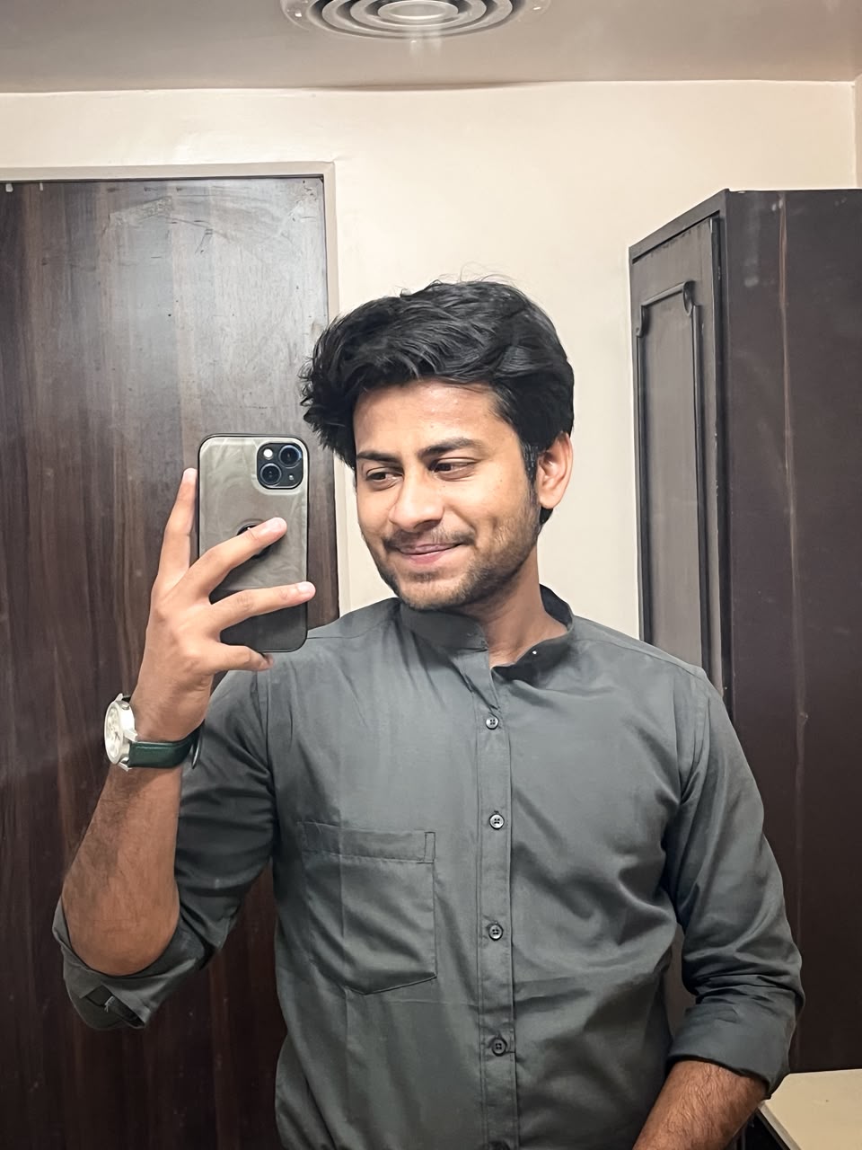 Paritosh candid